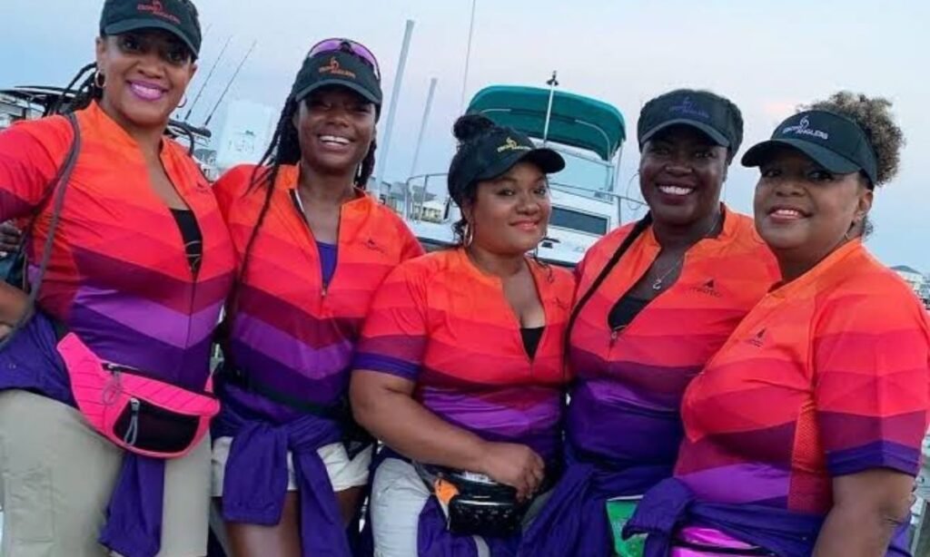 women-fishing-team-name